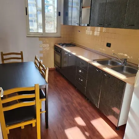 Apartament Hoja *